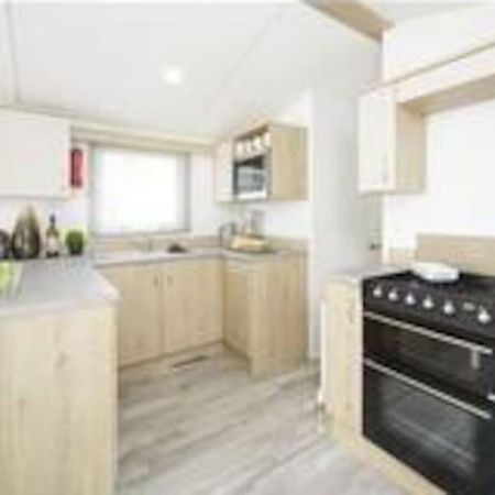 Sea Breeze, Modern, Cosy Holiday Home Haverigg Bagian luar foto