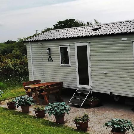 Sea Breeze, Modern, Cosy Holiday Home Haverigg Bagian luar foto